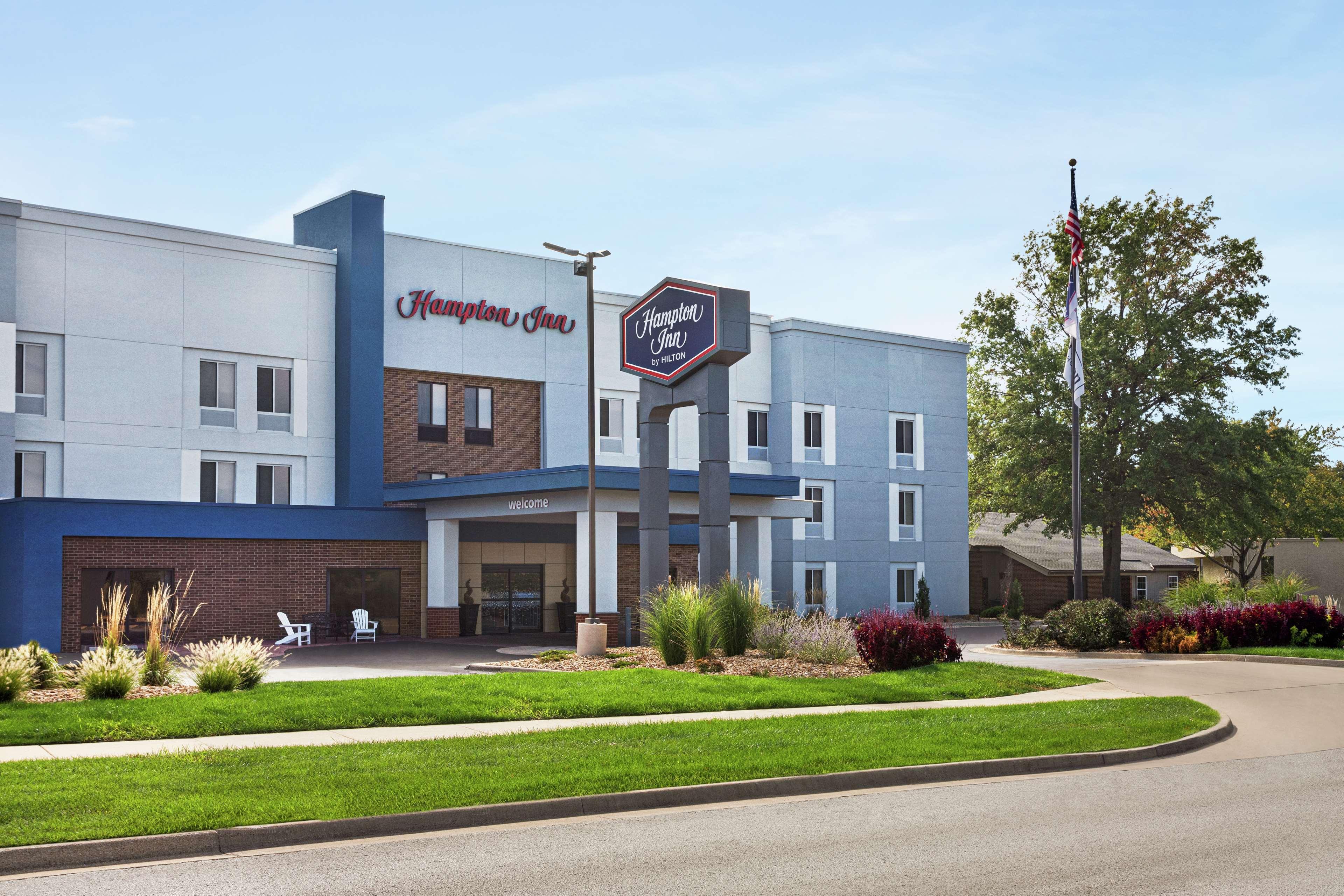 Hampton Inn Kansas City Blue Springs Kültér fotó