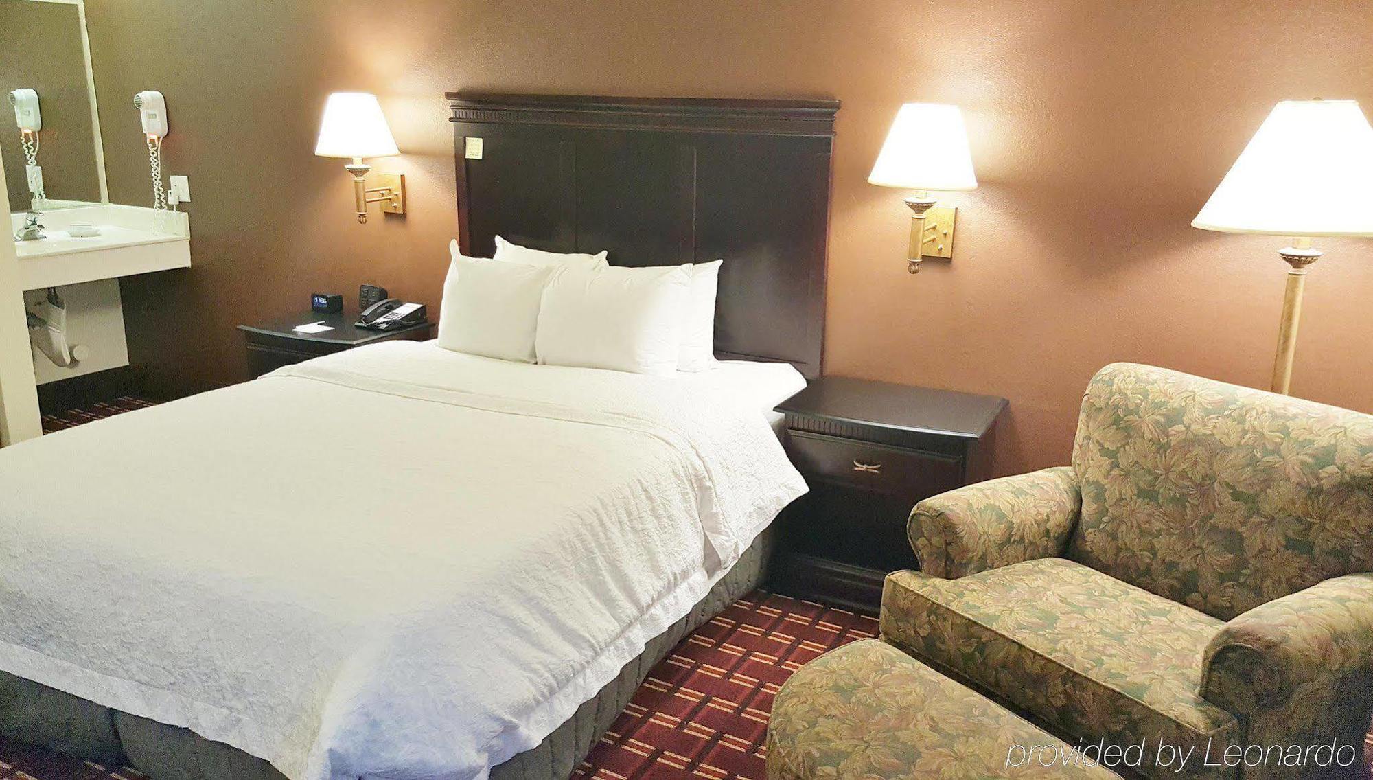 Hampton Inn Kansas City Blue Springs Kültér fotó