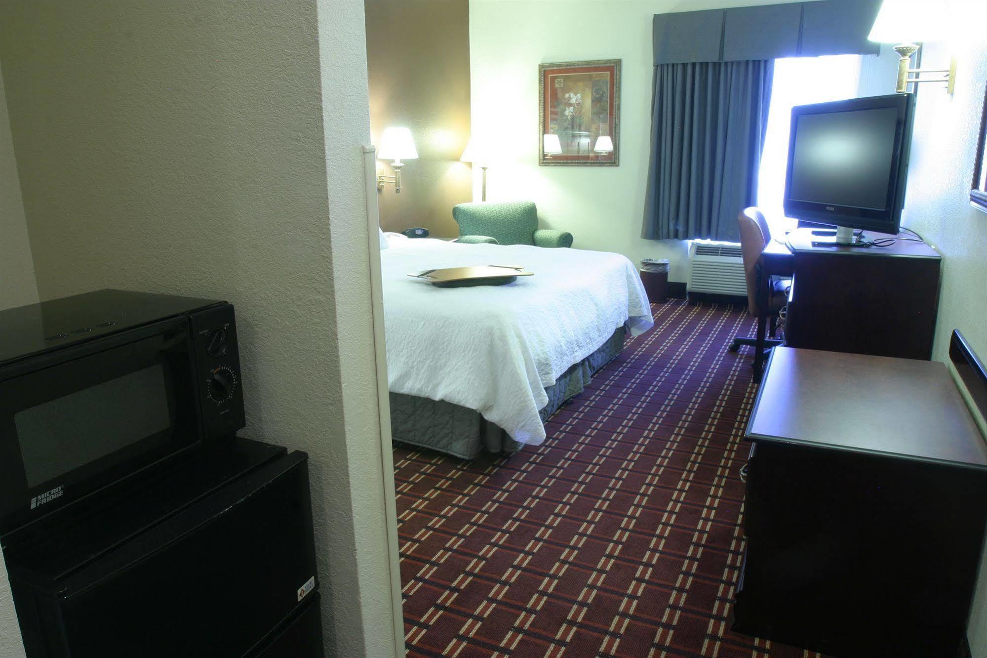 Hampton Inn Kansas City Blue Springs Kültér fotó