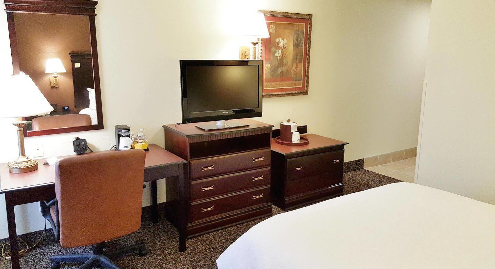 Hampton Inn Kansas City Blue Springs Kültér fotó