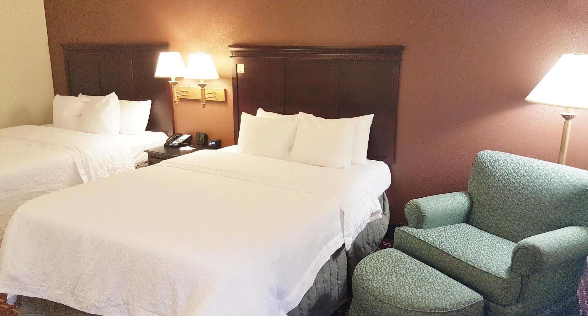 Hampton Inn Kansas City Blue Springs Kültér fotó
