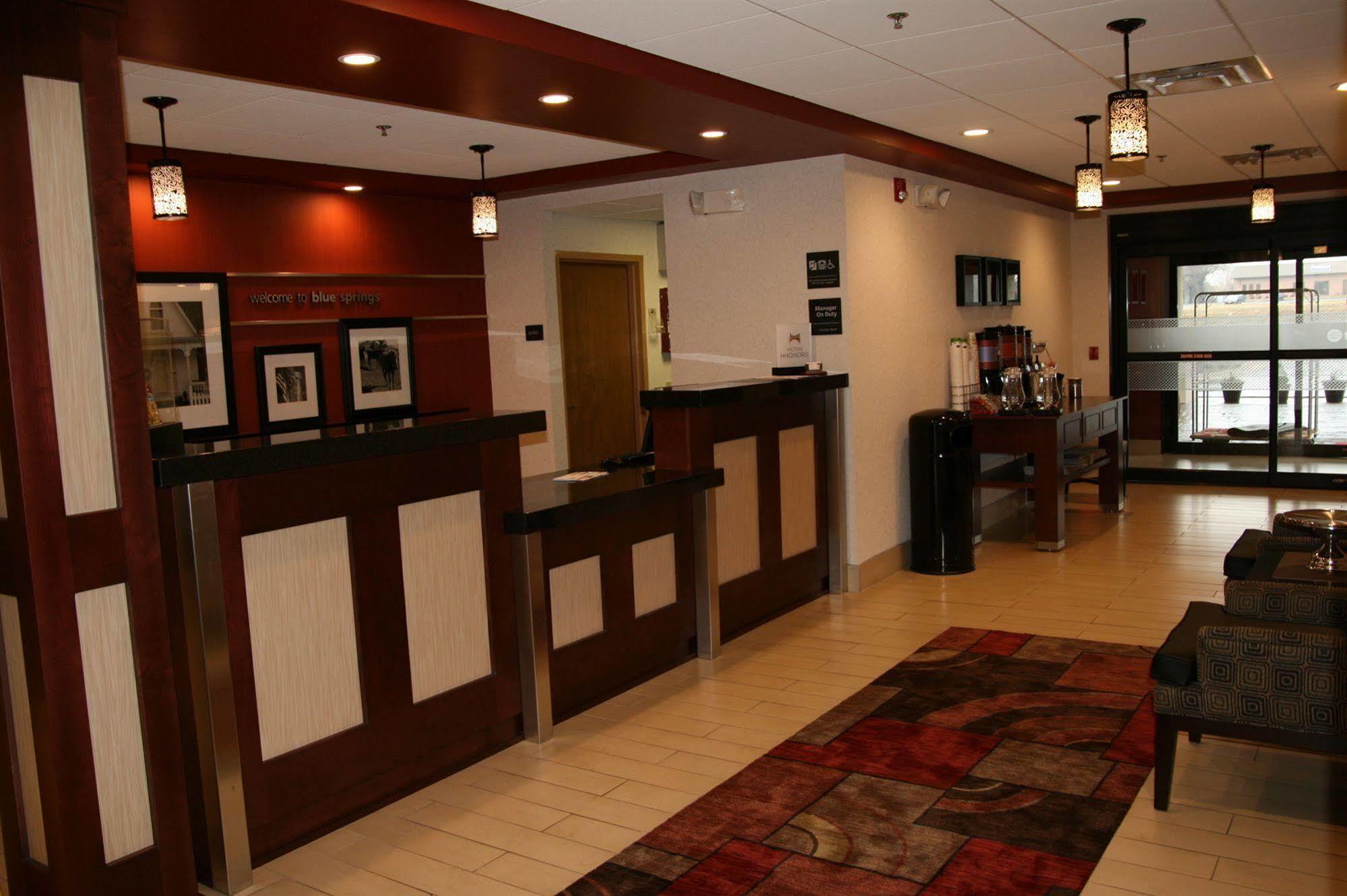 Hampton Inn Kansas City Blue Springs Kültér fotó