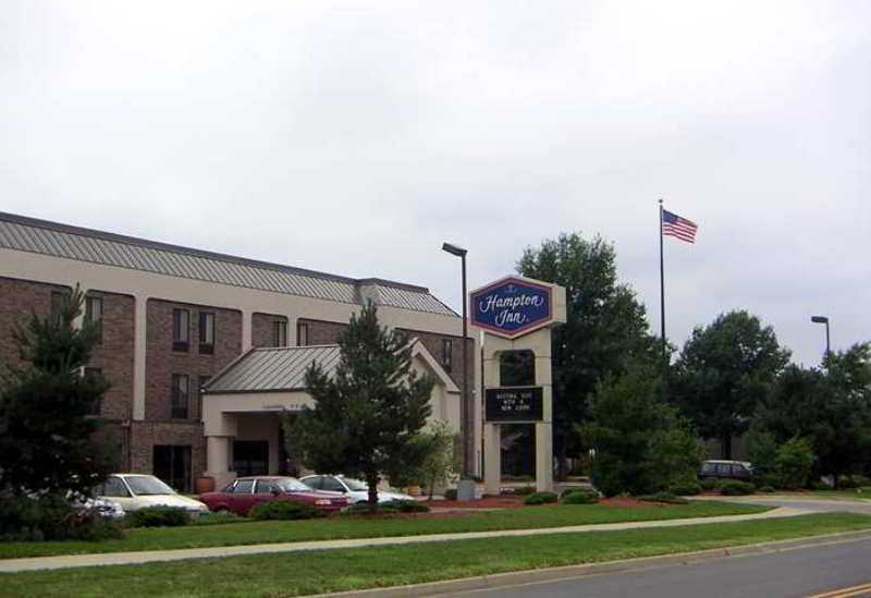 Hampton Inn Kansas City Blue Springs Kültér fotó